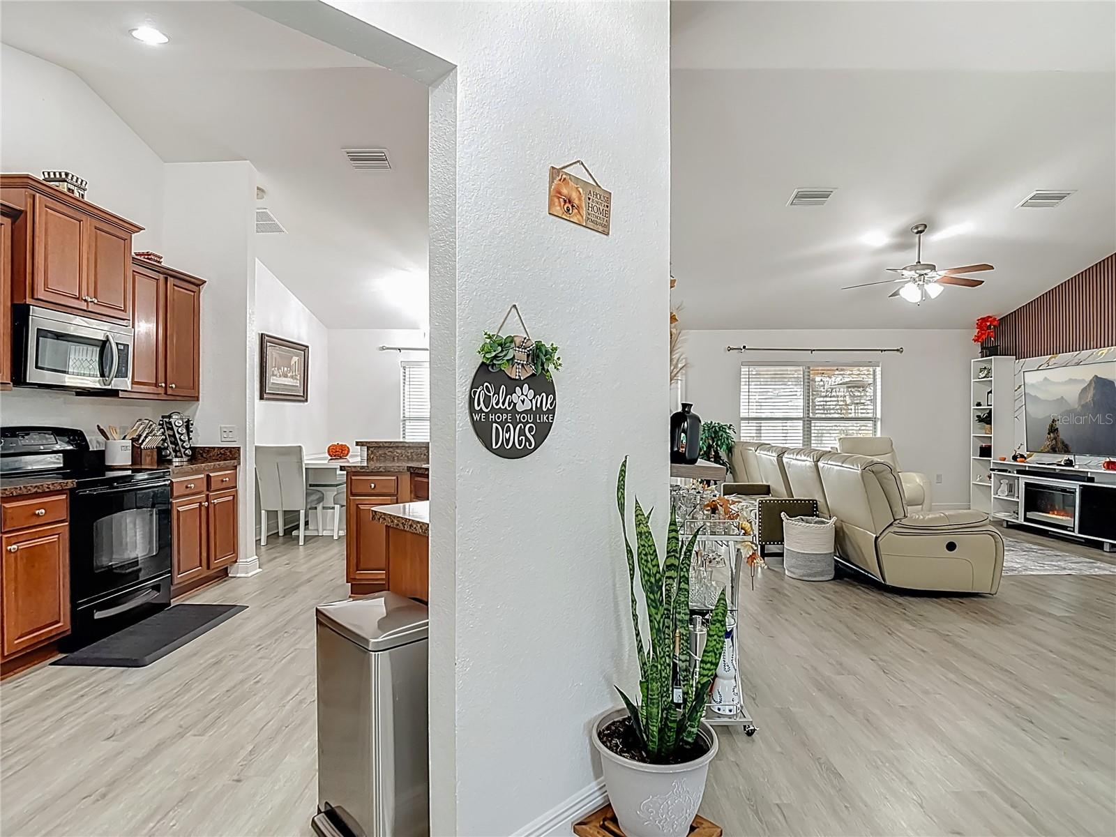 SPRING HILL - Residential