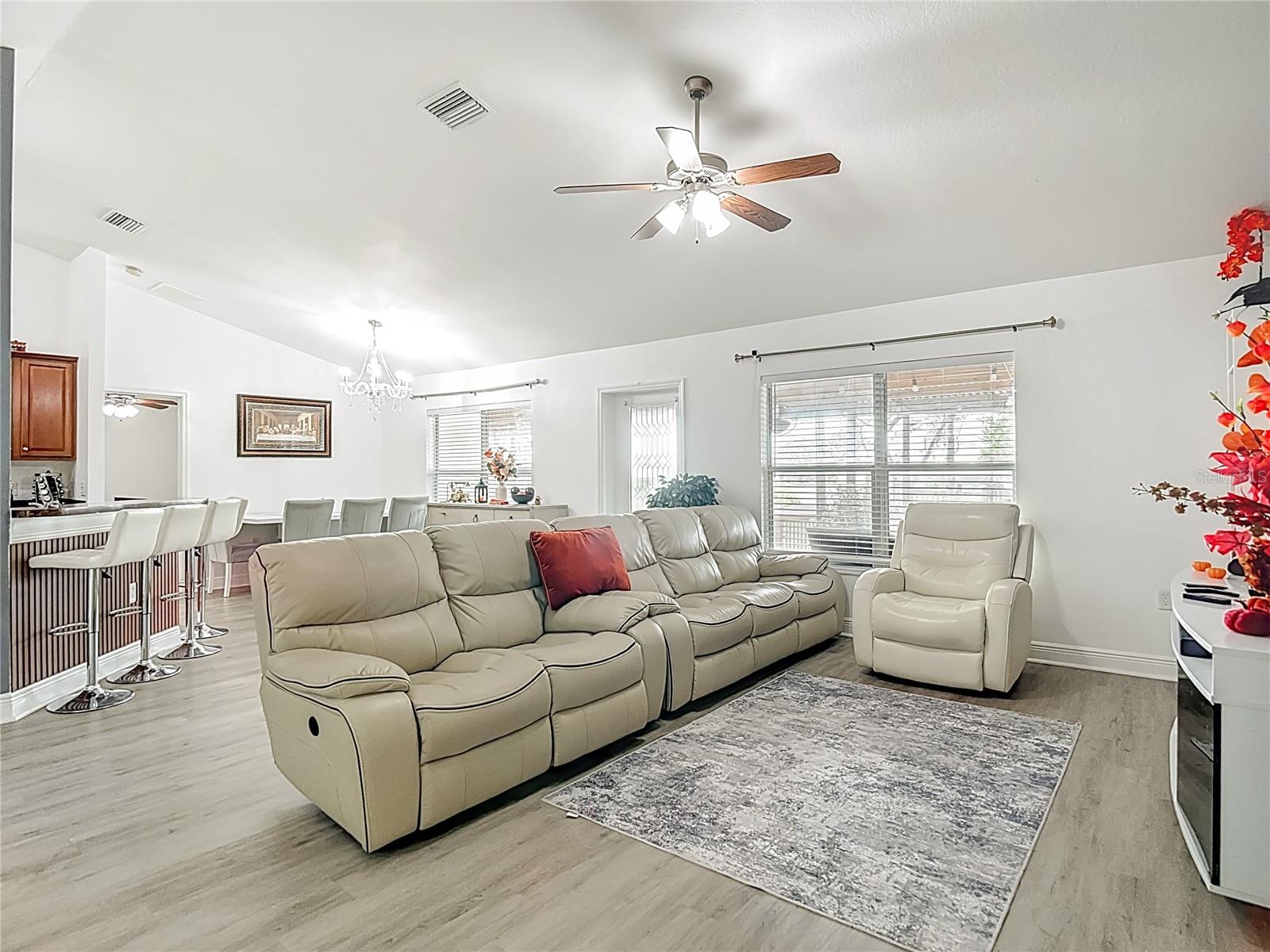 SPRING HILL - Residential