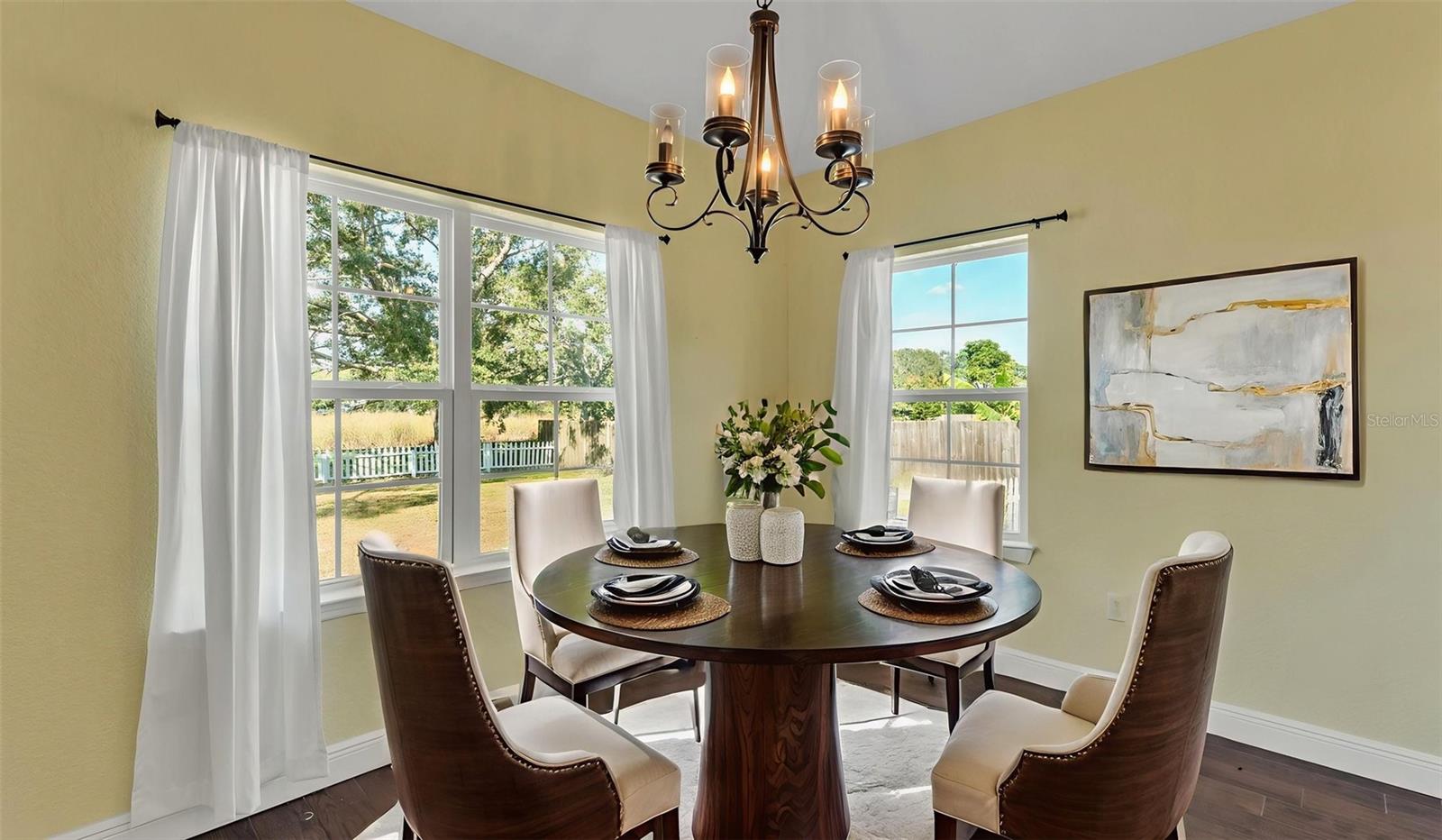 GROVELAND HIDDEN LAKES ESTATES - Residential