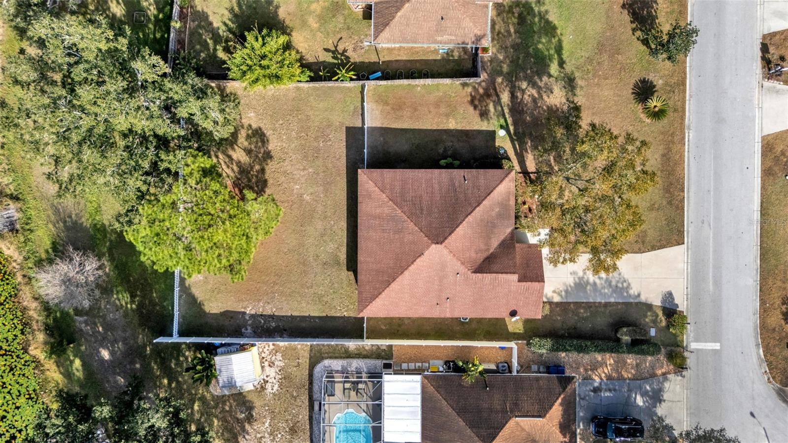 GROVELAND HIDDEN LAKES ESTATES - Residential