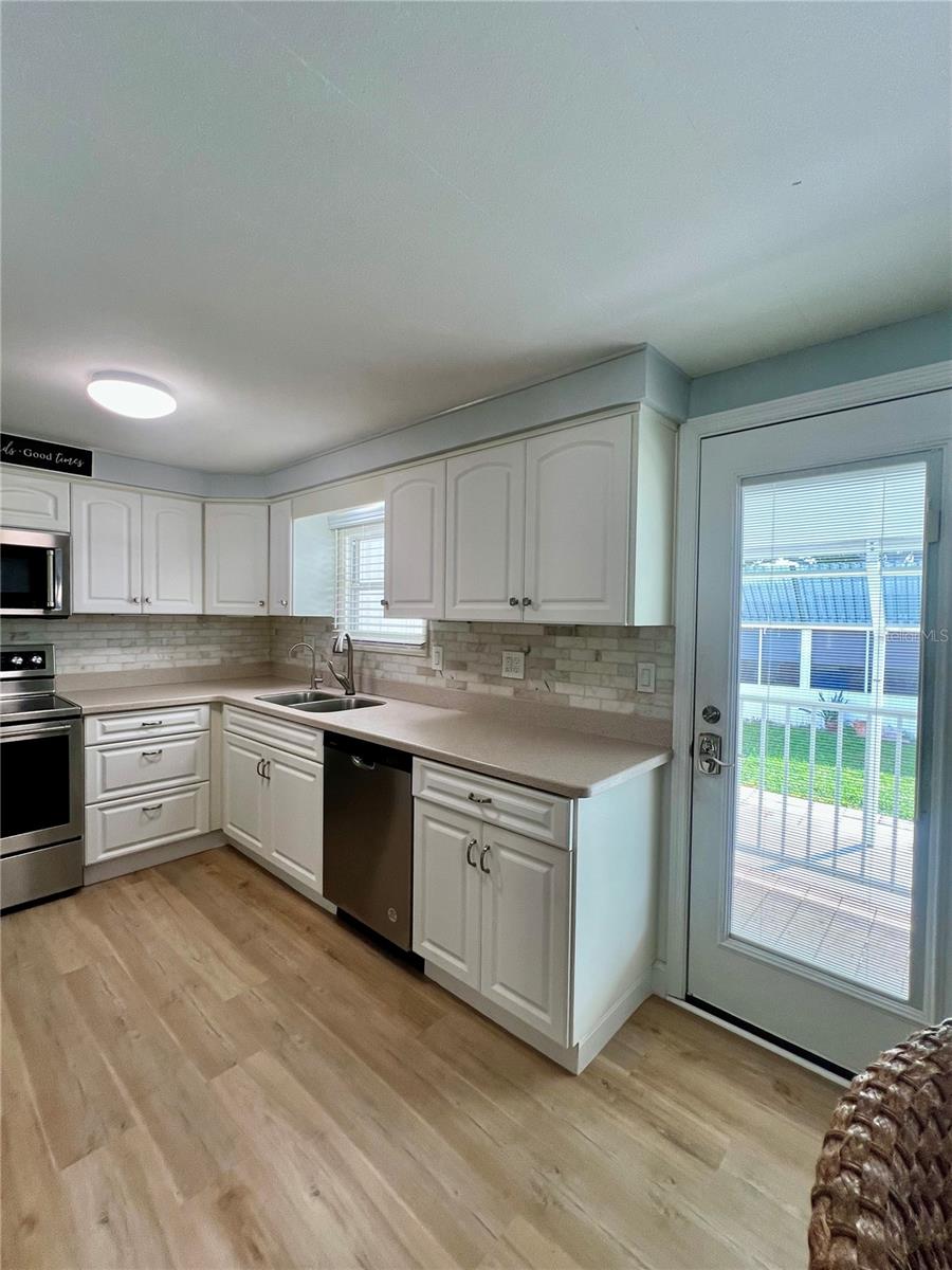 EDGEWATER PINES ROC INC UNREC - Residential