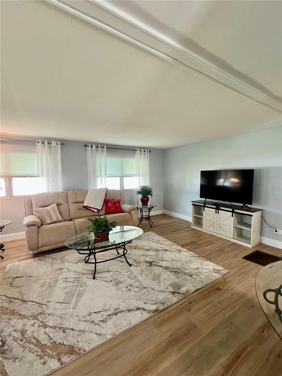 EDGEWATER PINES ROC INC UNREC - Residential