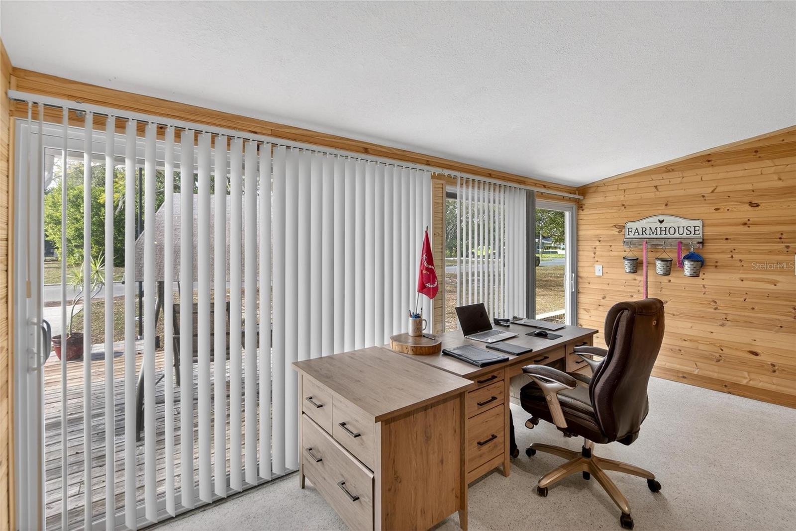 KEYSTONE MANOR - Residential