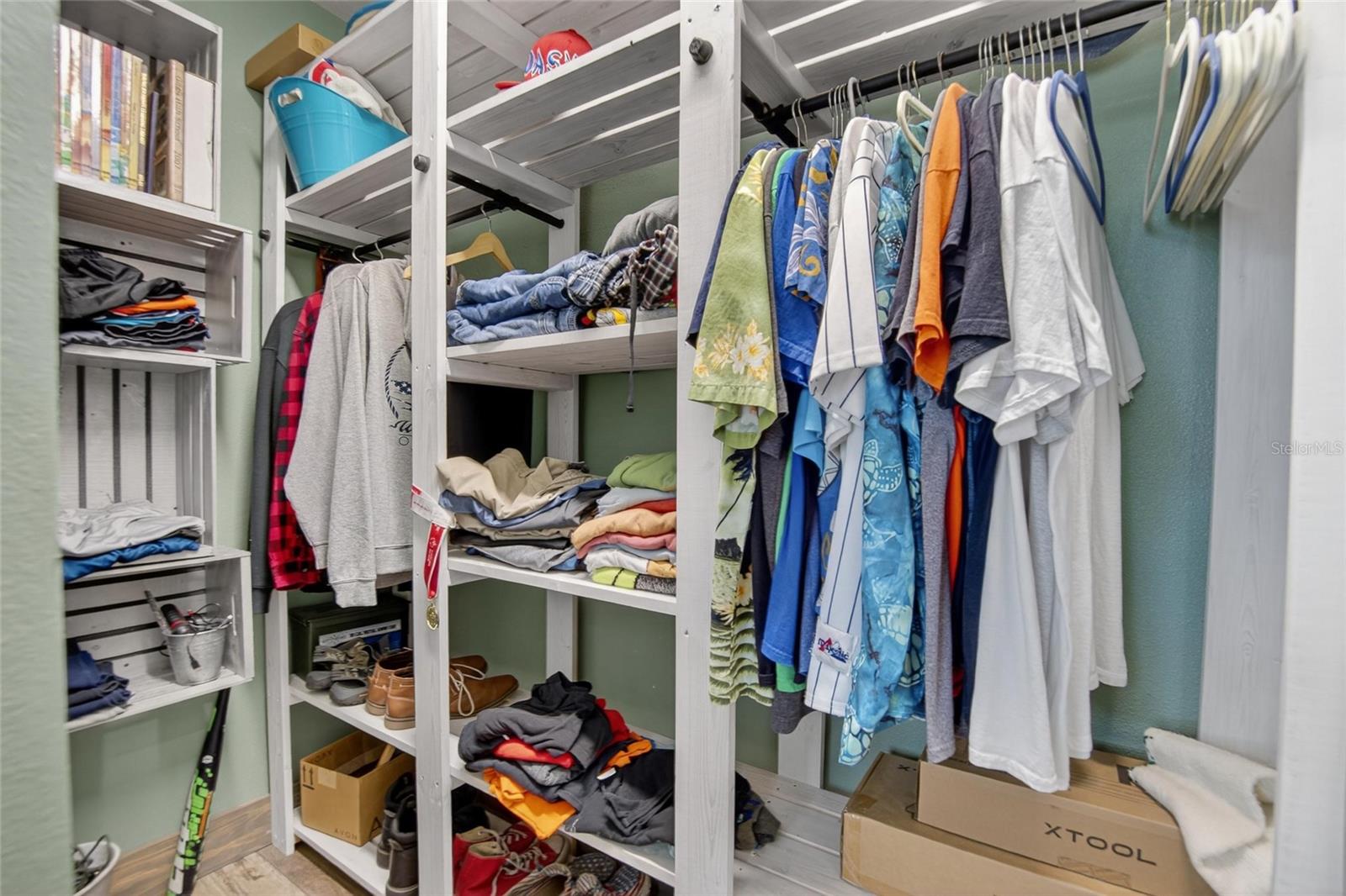 KEYSTONE MANOR - Residential