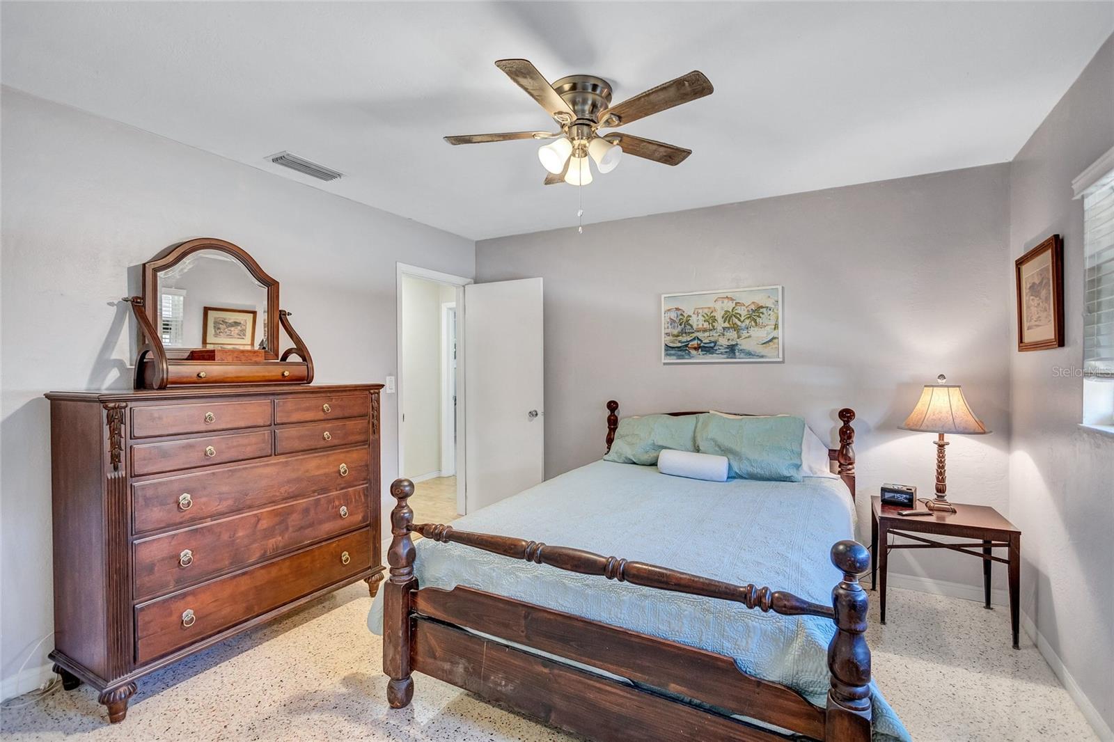 BAY PARK GARDENS - Residential