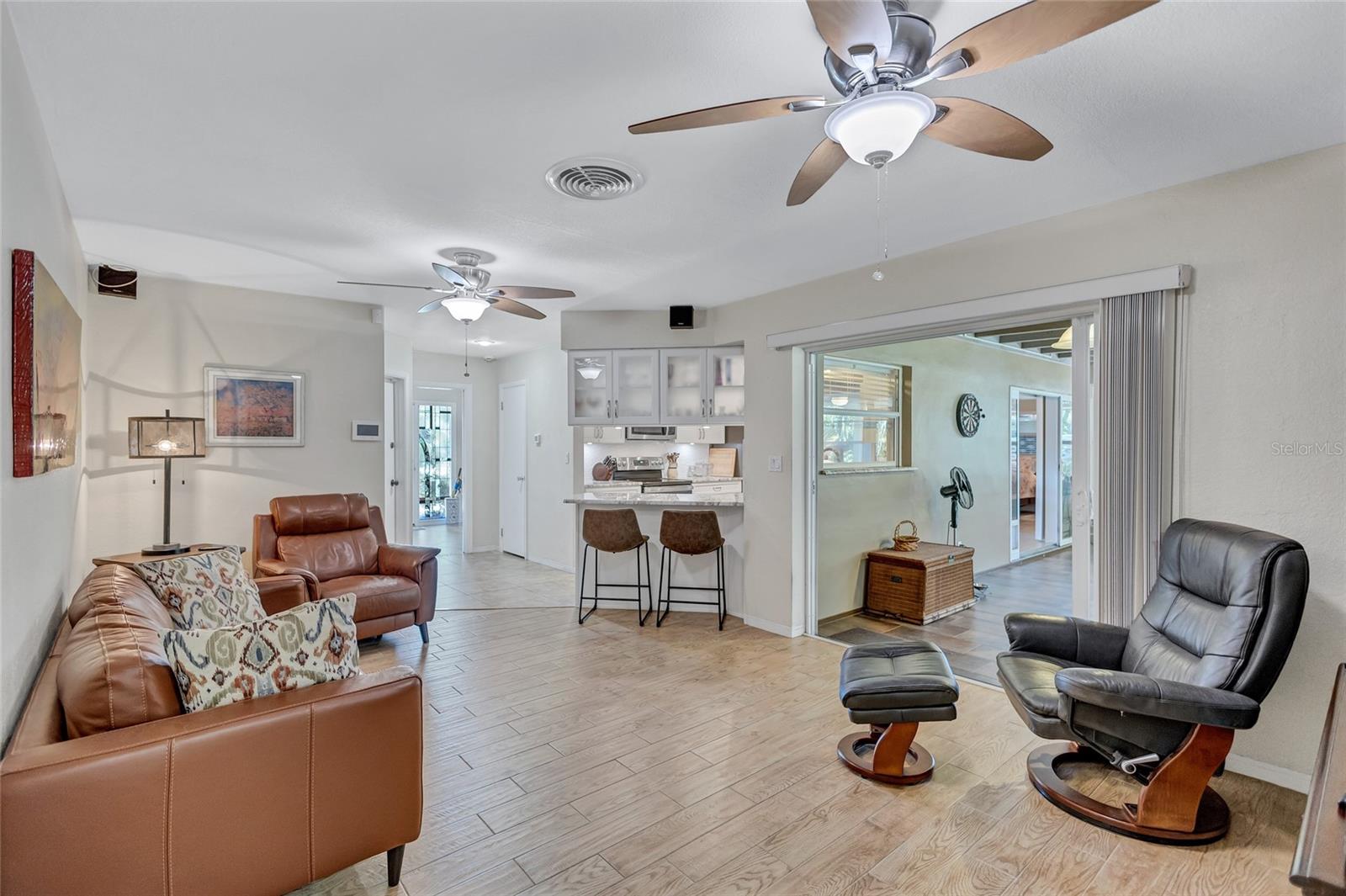 BAY PARK GARDENS - Residential