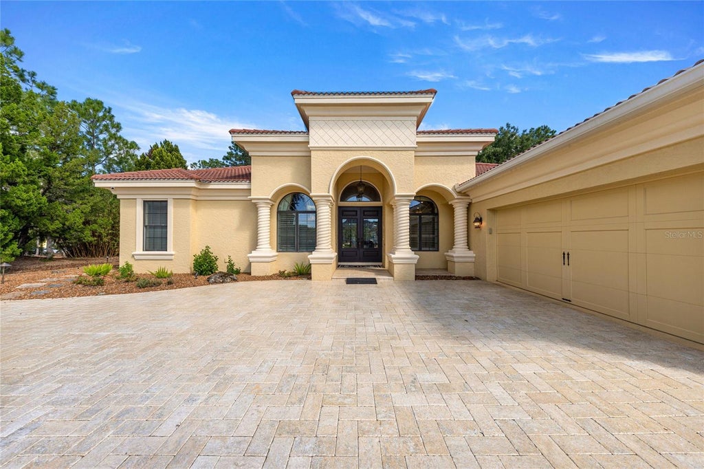 Photo of 6501 SW 179th Avenue Road, Dunnellon, FL 34432 (MLS # OM734133)
