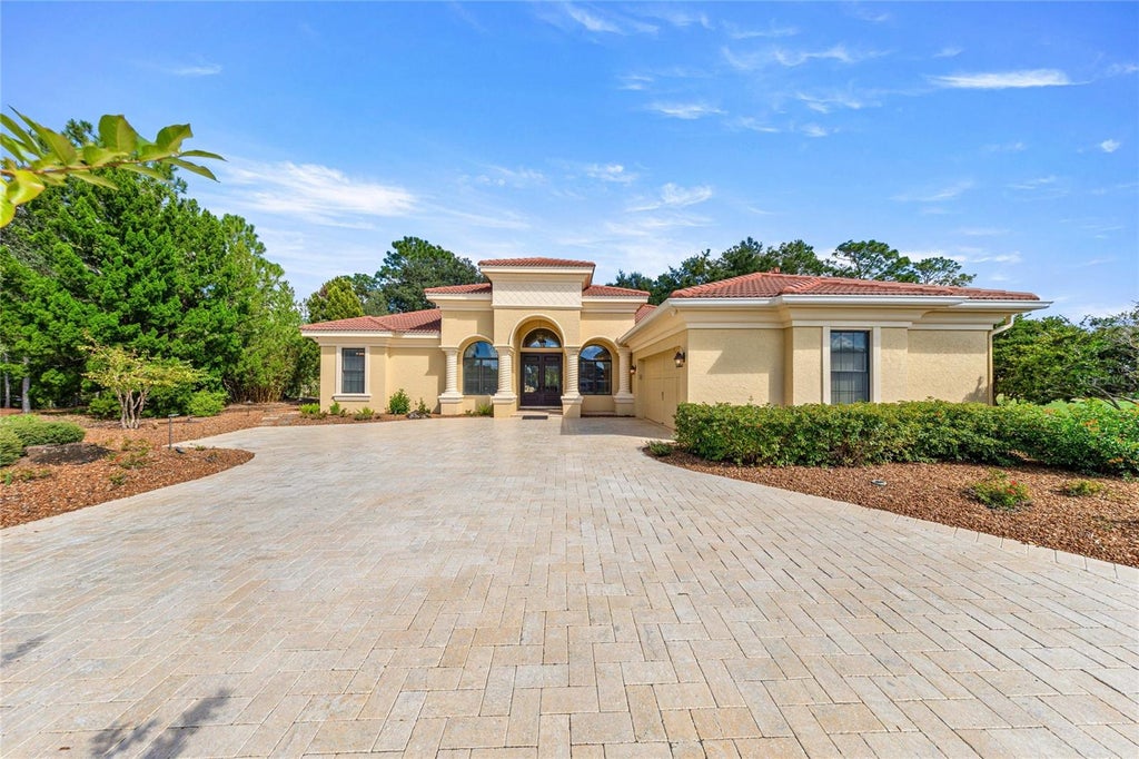 Photo of 6501 SW 179th Avenue Road, Dunnellon, FL 34432 (MLS # OM734133)