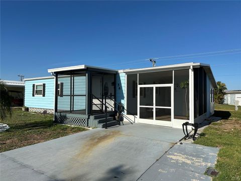 56 LAKEVIEW DRIVE NORTH PORT FL 34287