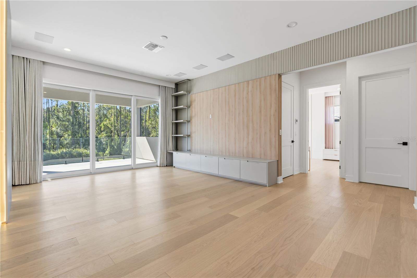 BELLA COLLINA ADD - Residential