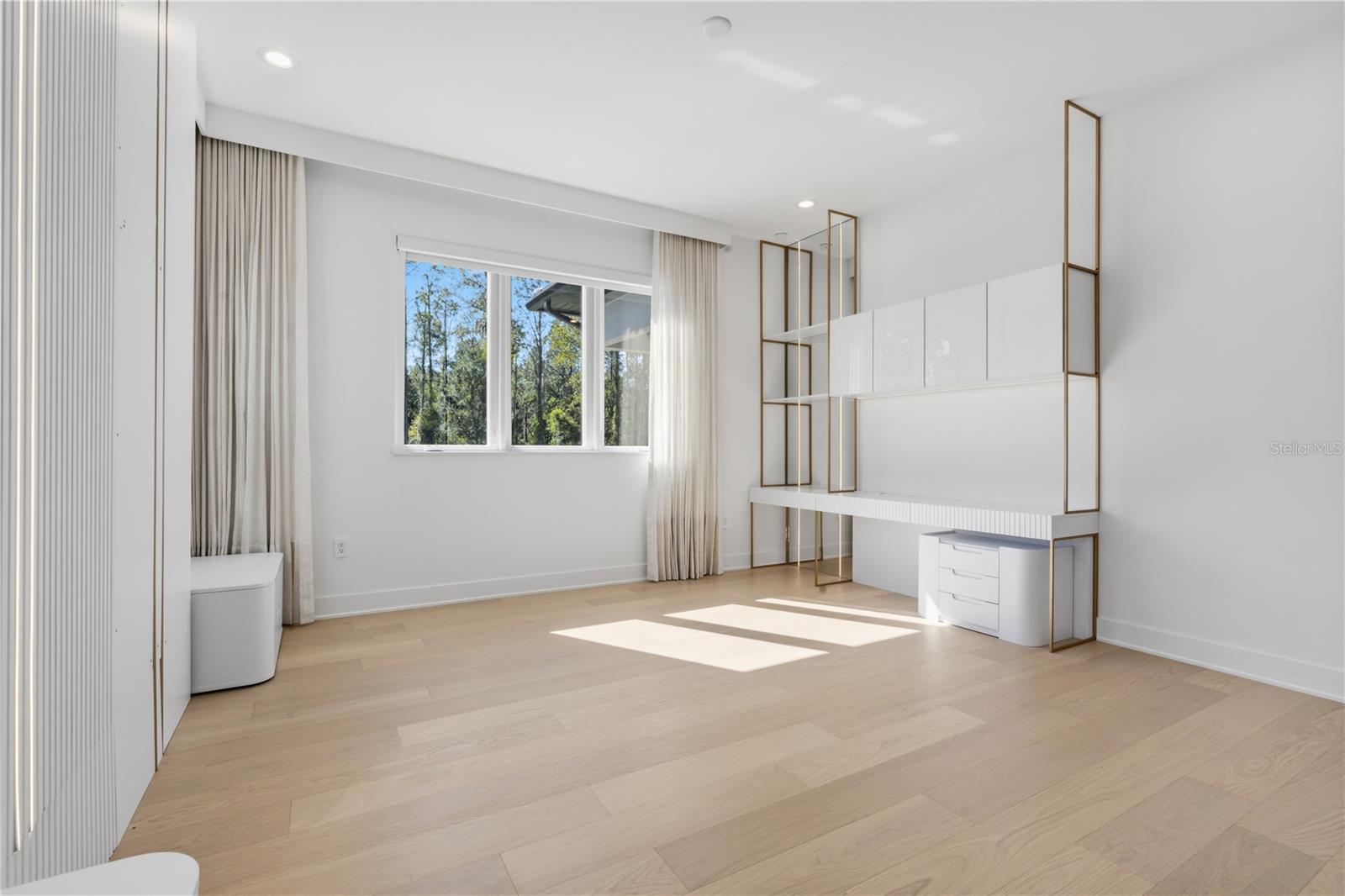 BELLA COLLINA ADD - Residential