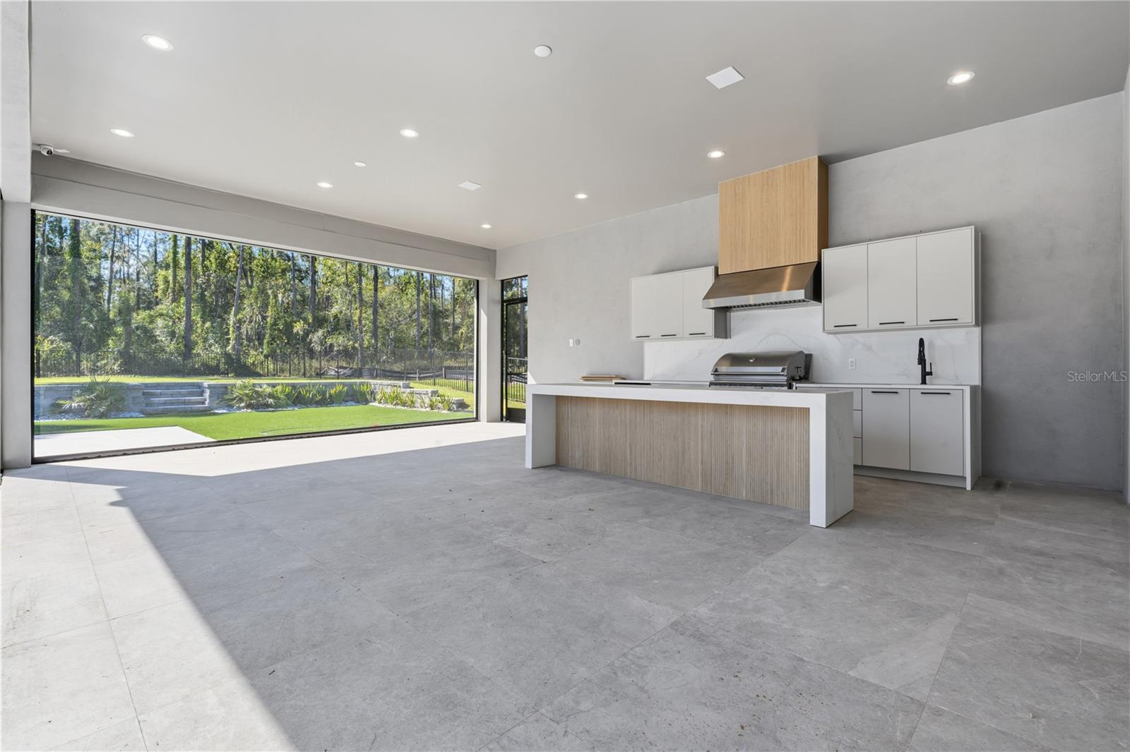 BELLA COLLINA ADD - Residential