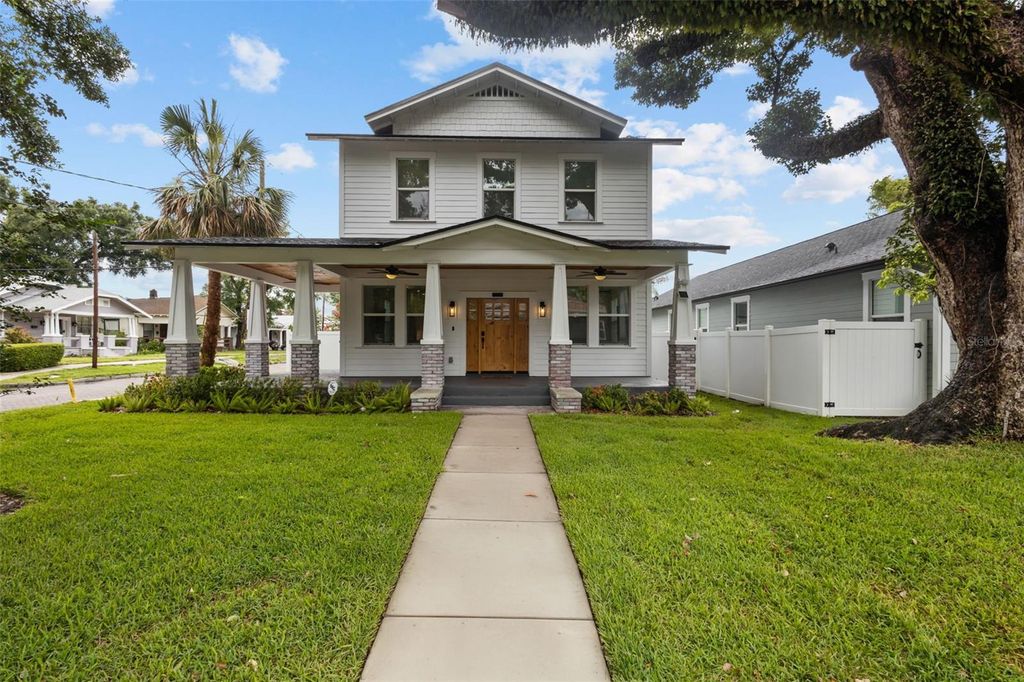 Photo of 502 E Robles Street, Tampa, FL 33602 (MLS # TB8393495)