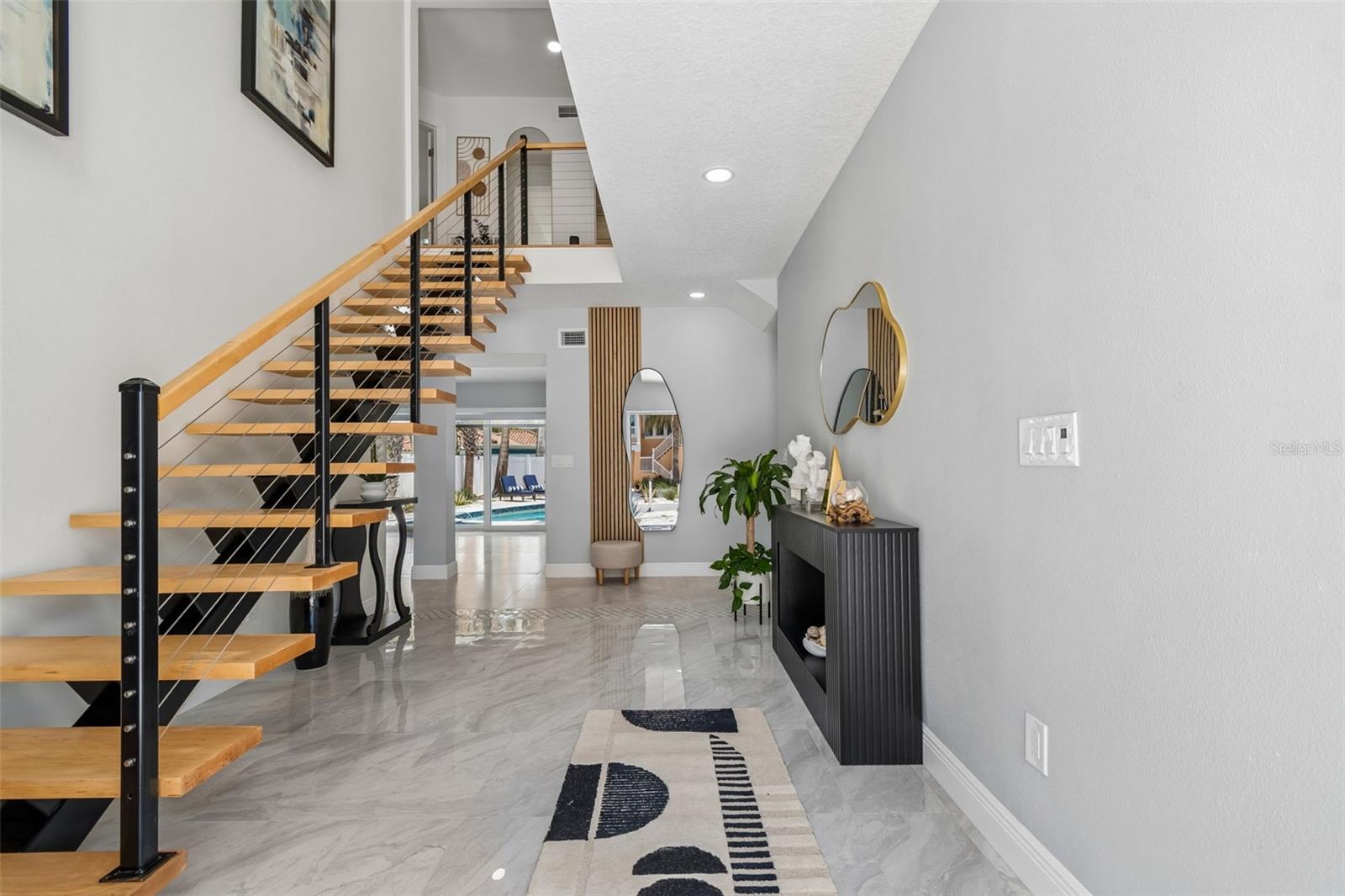 933 ELDORADO AVENUE