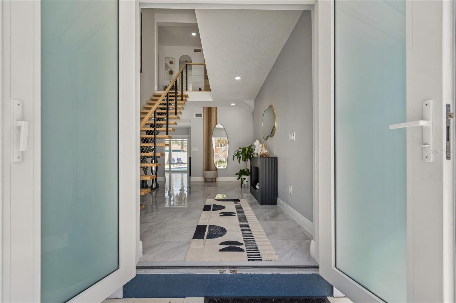 933 ELDORADO AVENUE