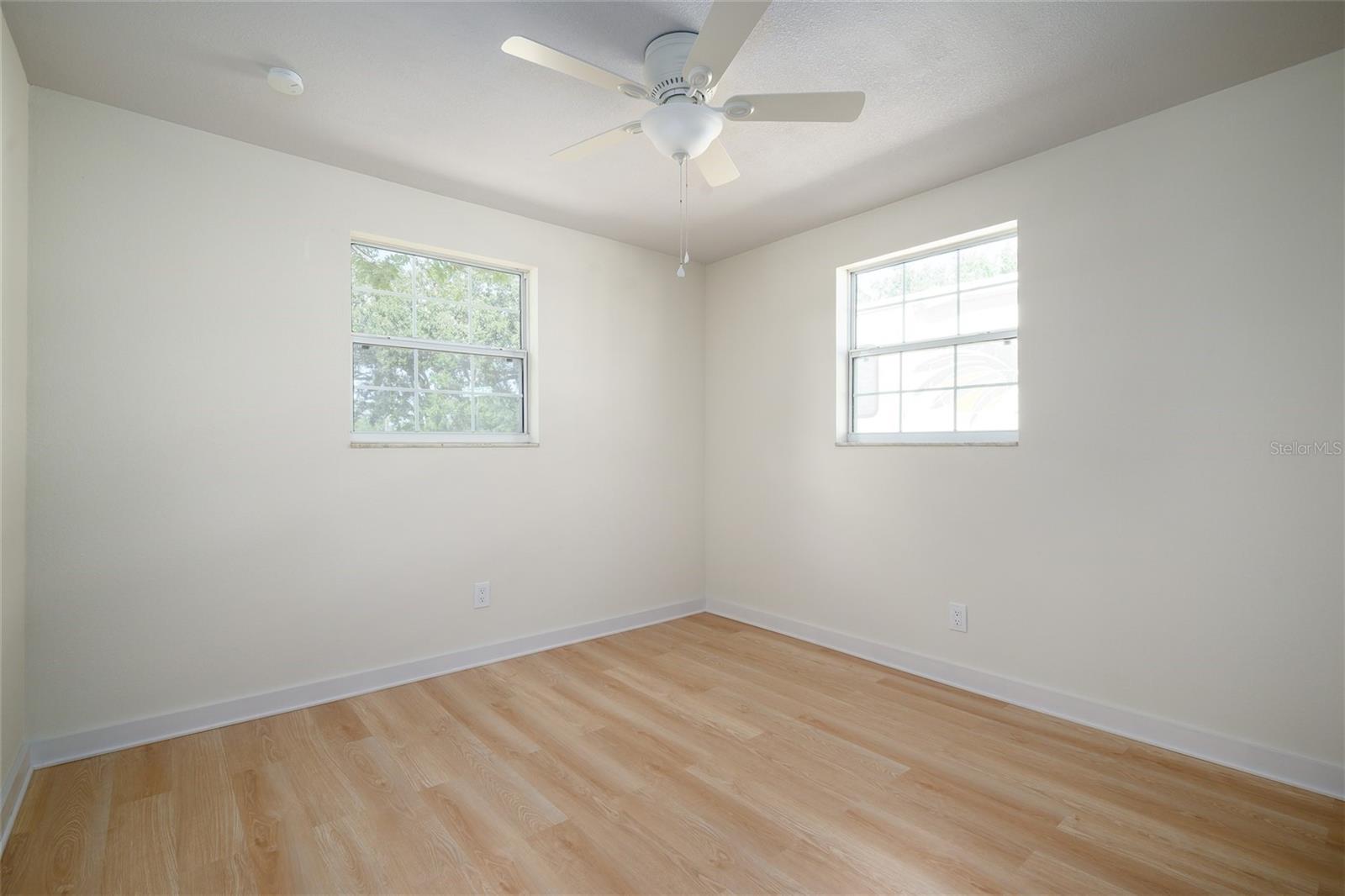 CROSS BAYOU ESTATES 7TH ADD - Residential