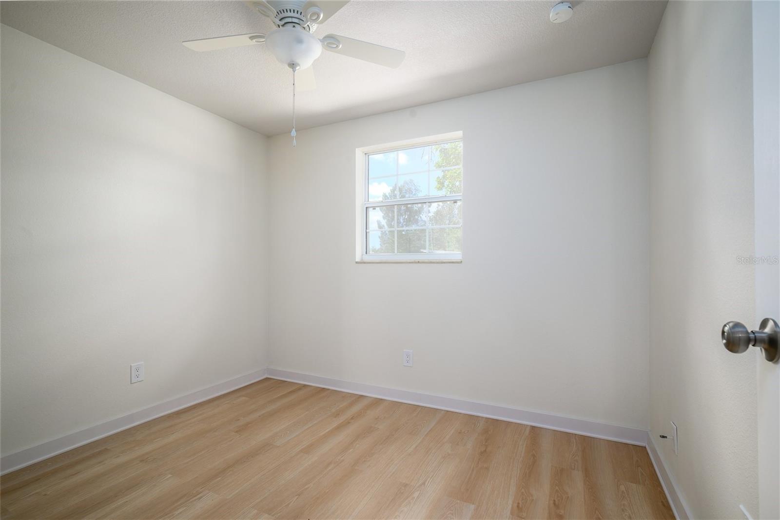 CROSS BAYOU ESTATES 7TH ADD - Residential