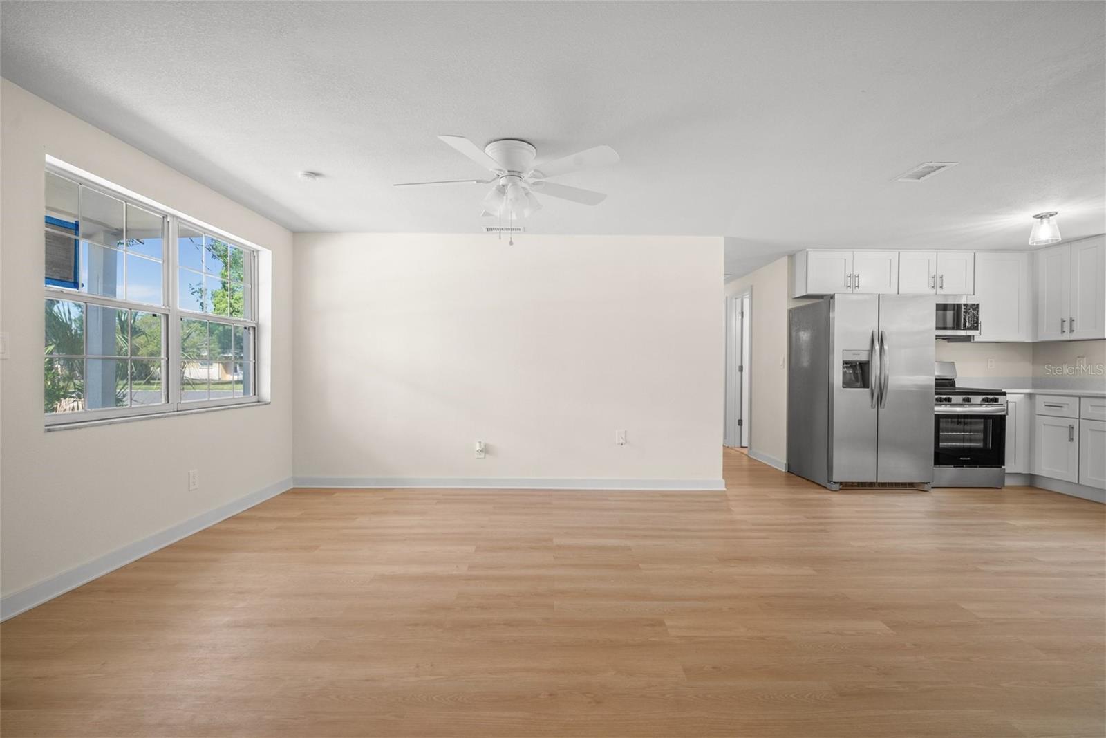 CROSS BAYOU ESTATES 7TH ADD - Residential