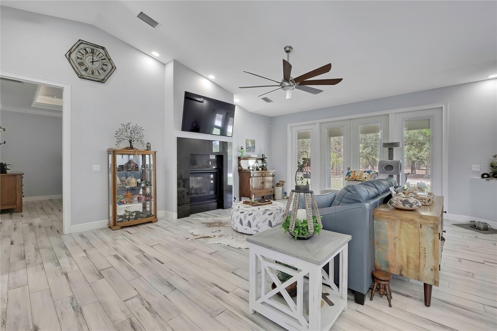 LECANTO ACRES UNIT 01 - Residential