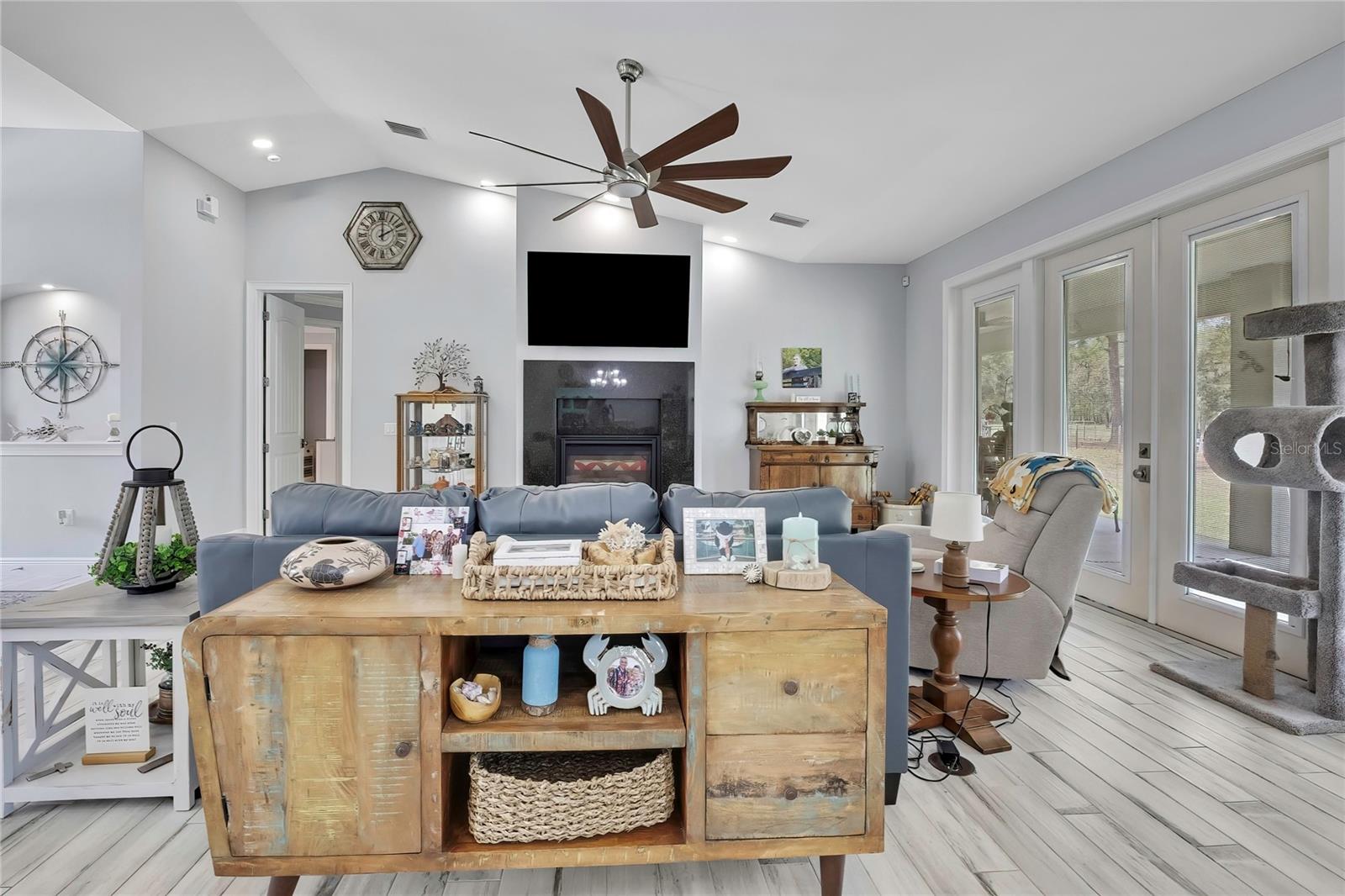 LECANTO ACRES UNIT 01 - Residential