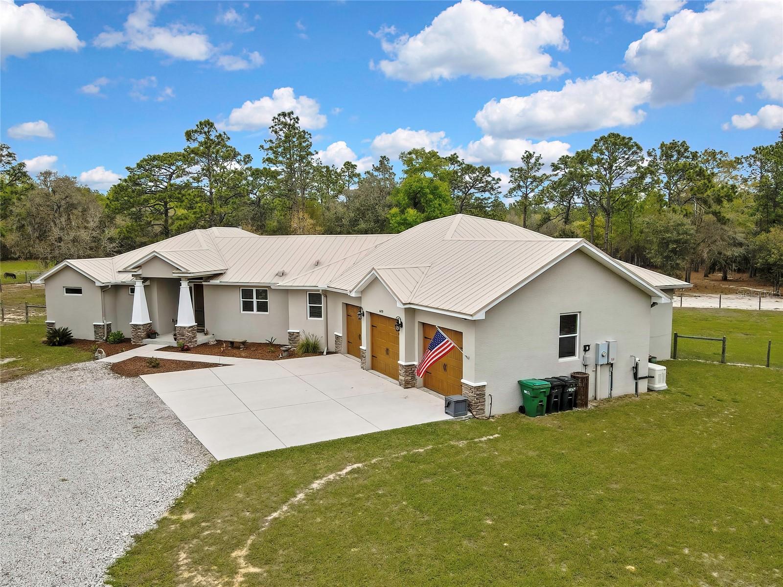 LECANTO ACRES UNIT 01 - Residential