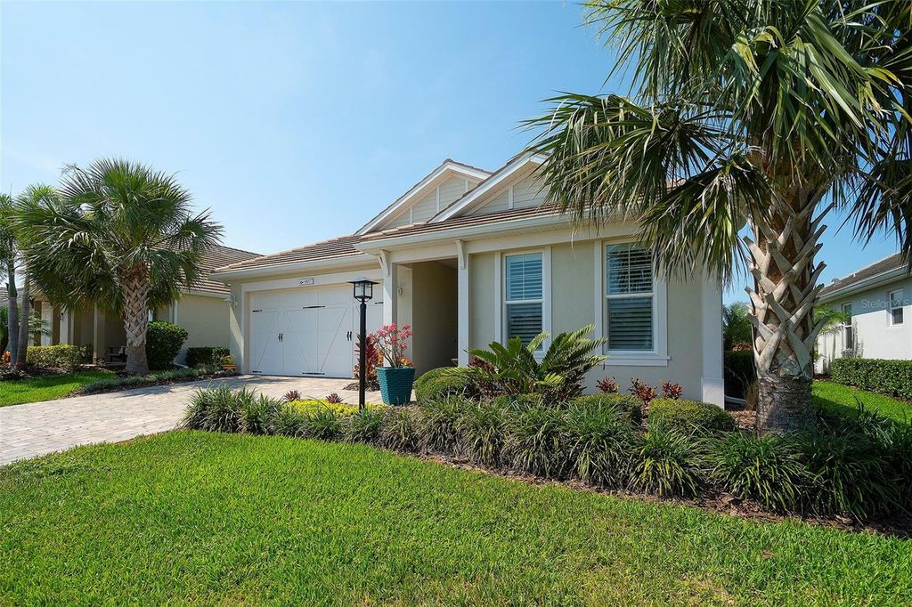 Photo of 8077 Sandstar Way, Sarasota, FL 34240 (MLS # A4653650)