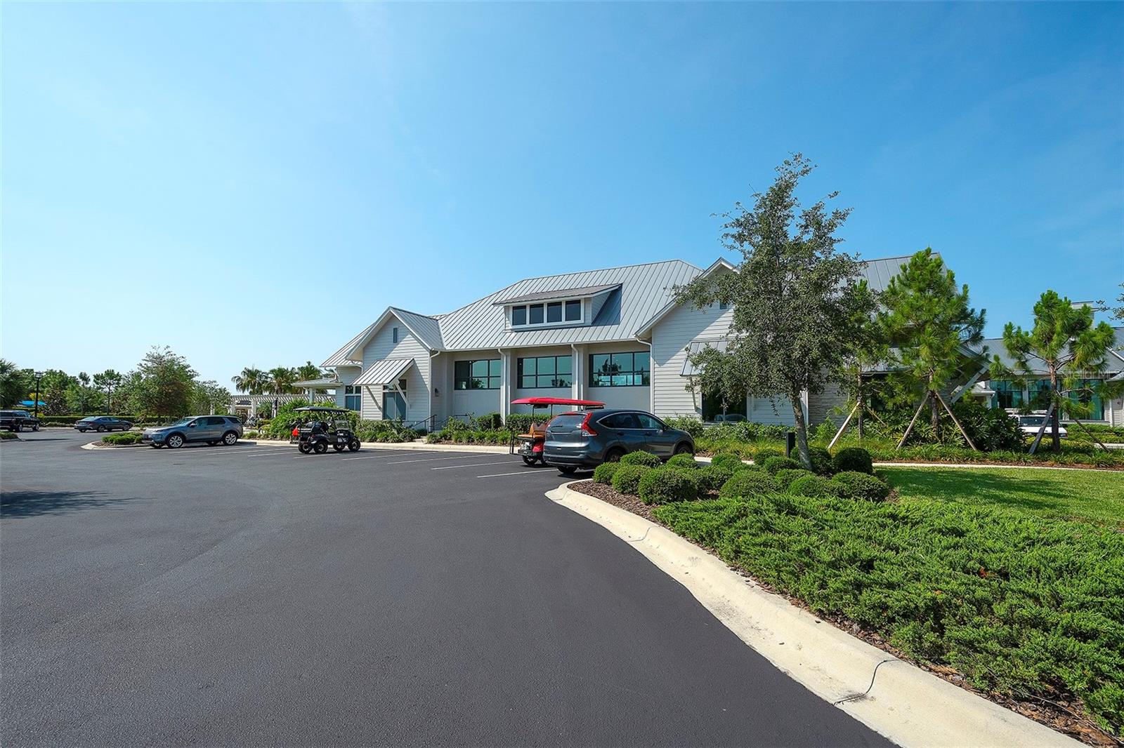 LAKEHOUSE COVE AT WATERSIDE - Residential