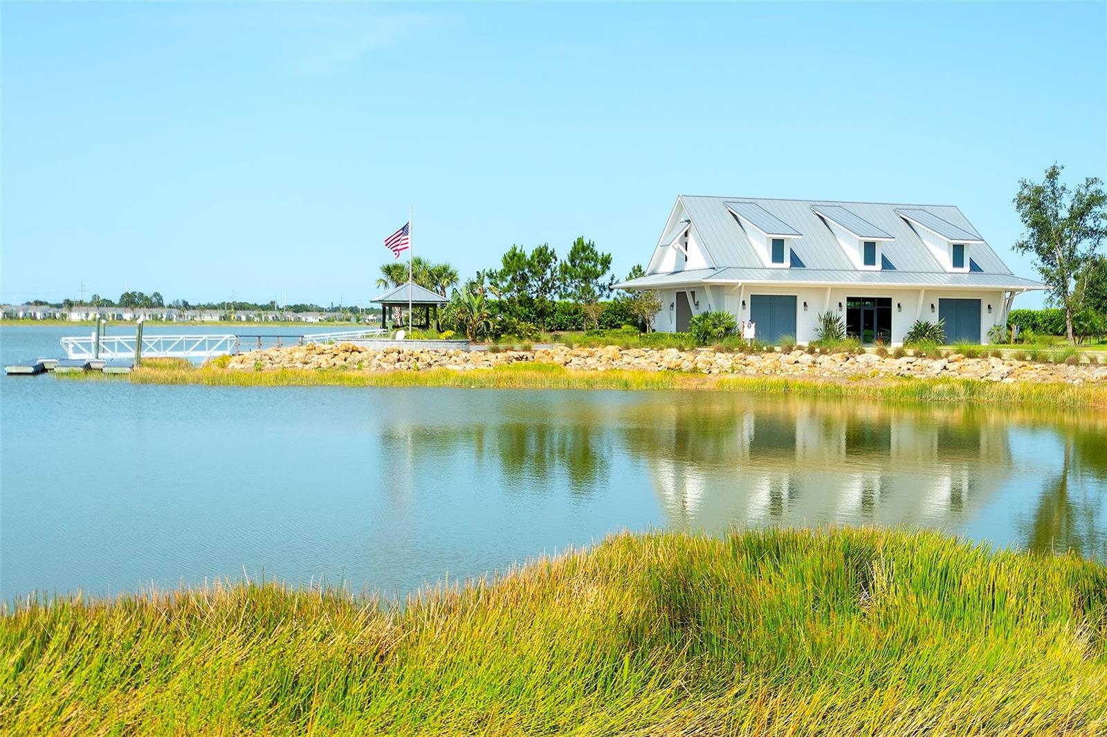 LAKEHOUSE COVE AT WATERSIDE - Residential