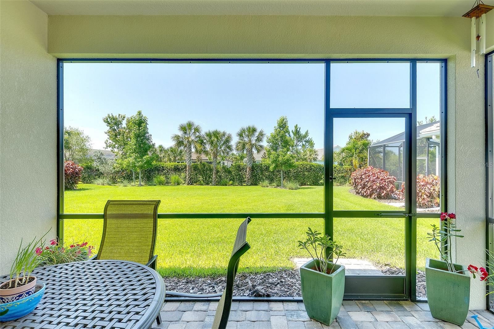 LAKEHOUSE COVE AT WATERSIDE - Residential