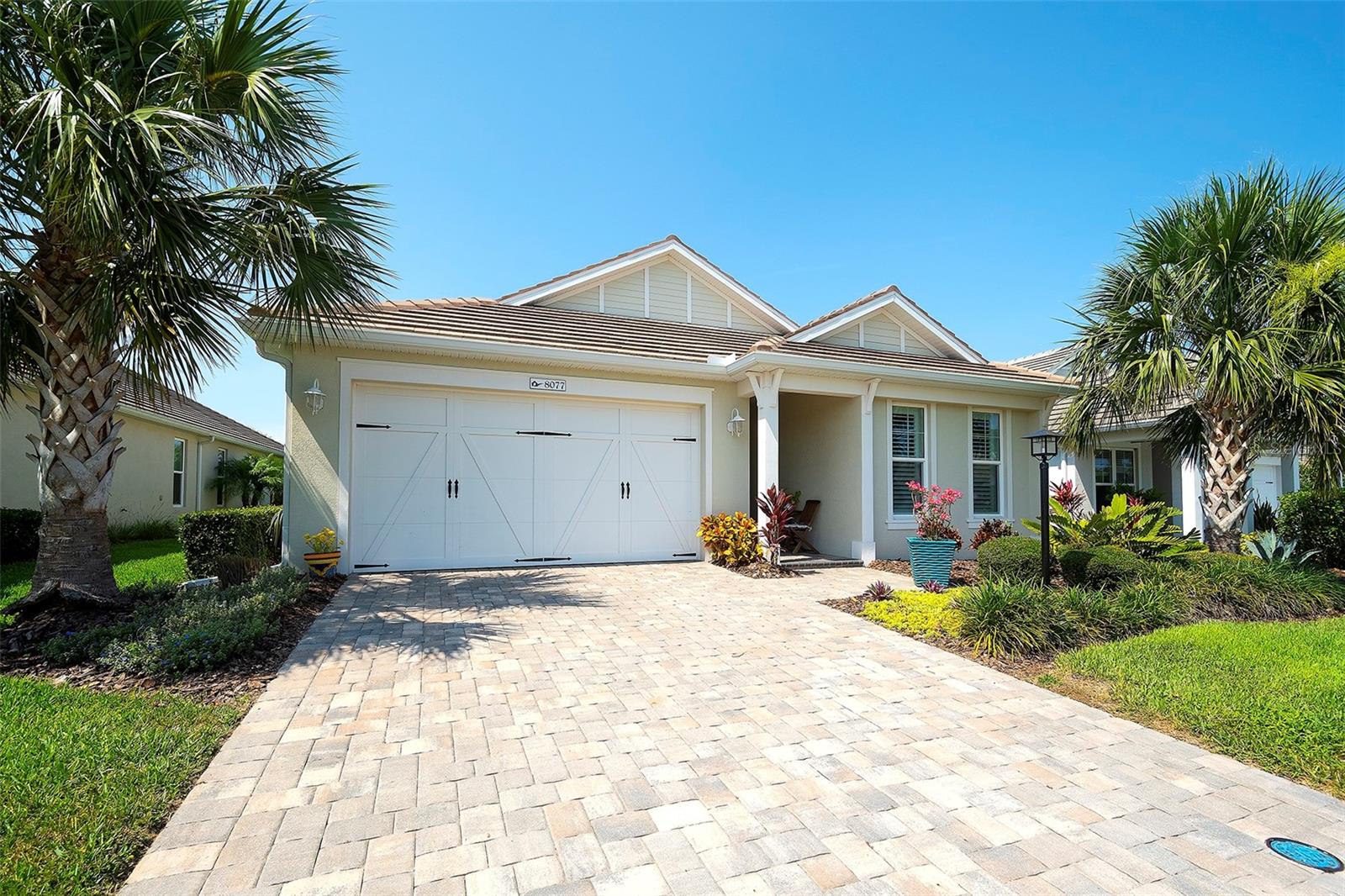 8077 SANDSTAR WAY