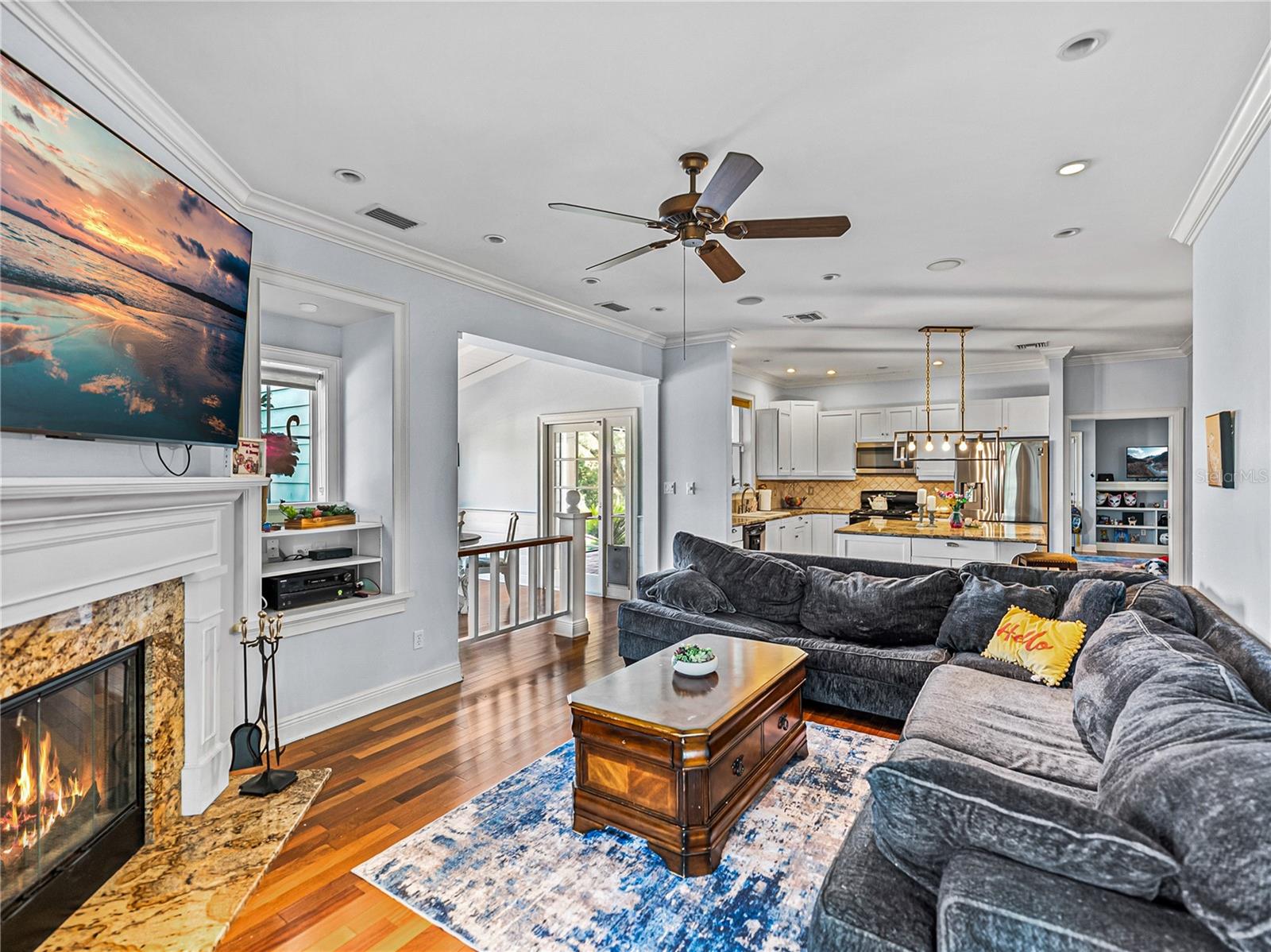 LAKE ARIETTA RESERVE - Residential Lease