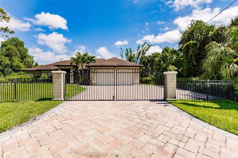 Photo of 4238 Golfair Lane, North Port, FL 34288 (MLS # N6141660)