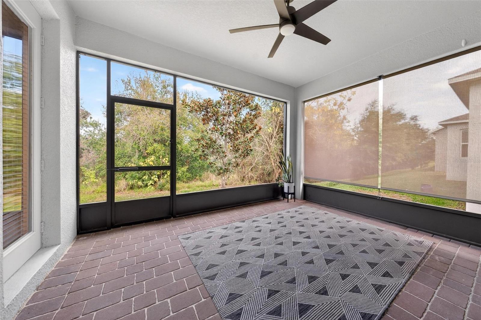 HULL ISLAND AT OAKLAND - Residential