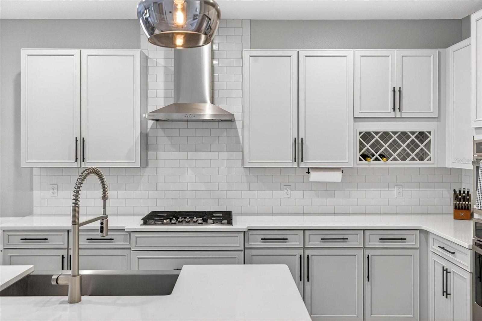 HULL ISLAND AT OAKLAND - Residential