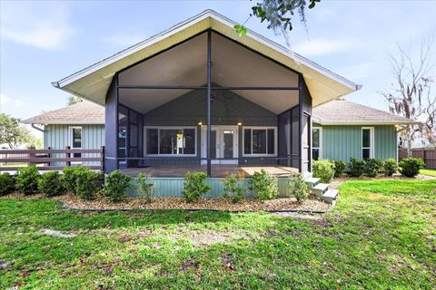 Tiny photo for 204 SE 2nd Avenue, Crystal River, FL 34429 (MLS # TB8471351)