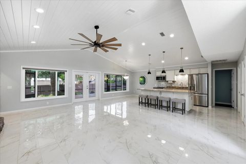 Tiny photo for 204 SE 2nd Avenue, Crystal River, FL 34429 (MLS # TB8471351)