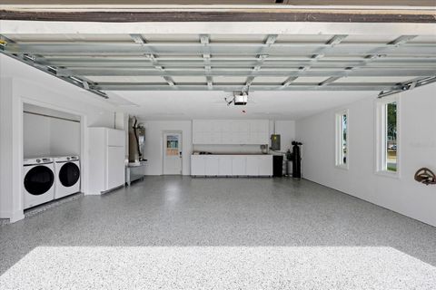 Tiny photo for 204 SE 2nd Avenue, Crystal River, FL 34429 (MLS # TB8471351)