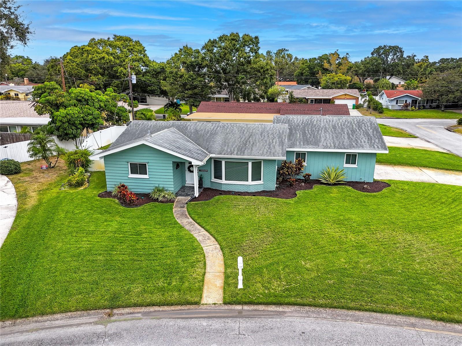 URBAN LAKE ESTATES - Residential