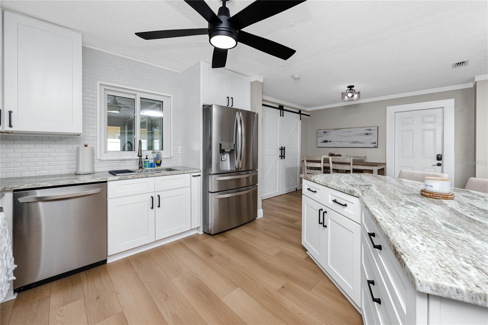 URBAN LAKE ESTATES - Residential