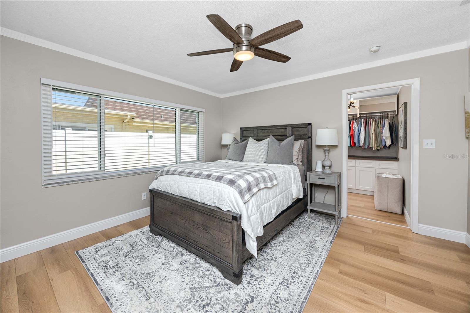 URBAN LAKE ESTATES - Residential