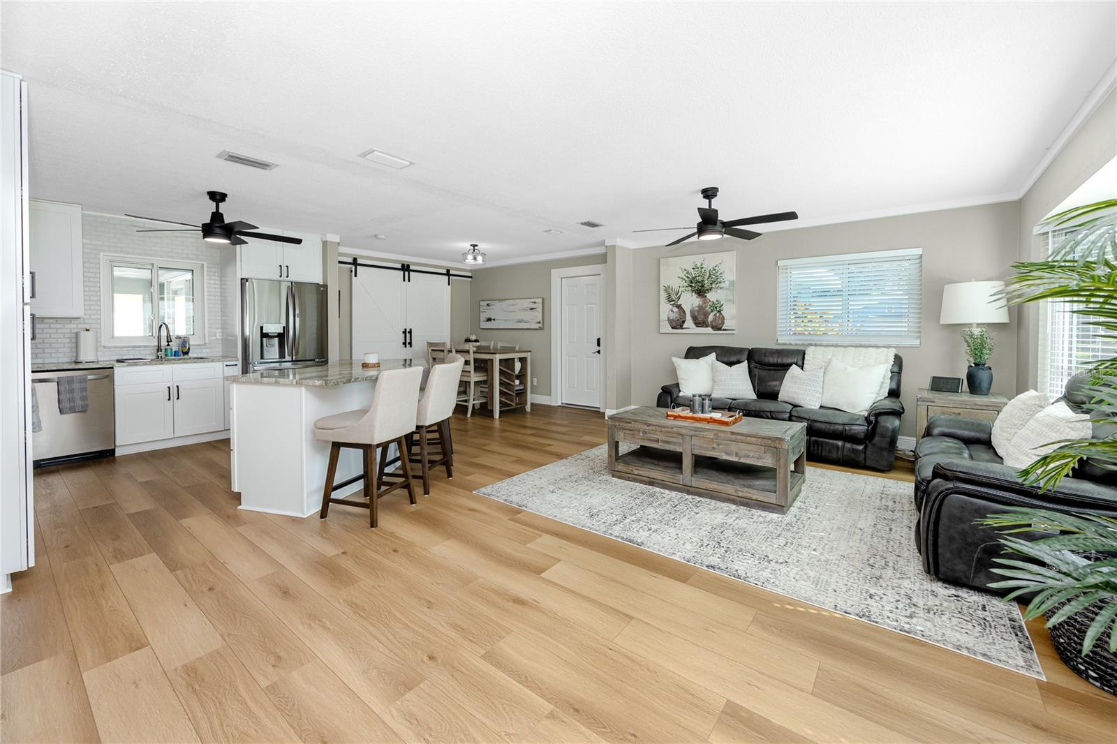 URBAN LAKE ESTATES - Residential