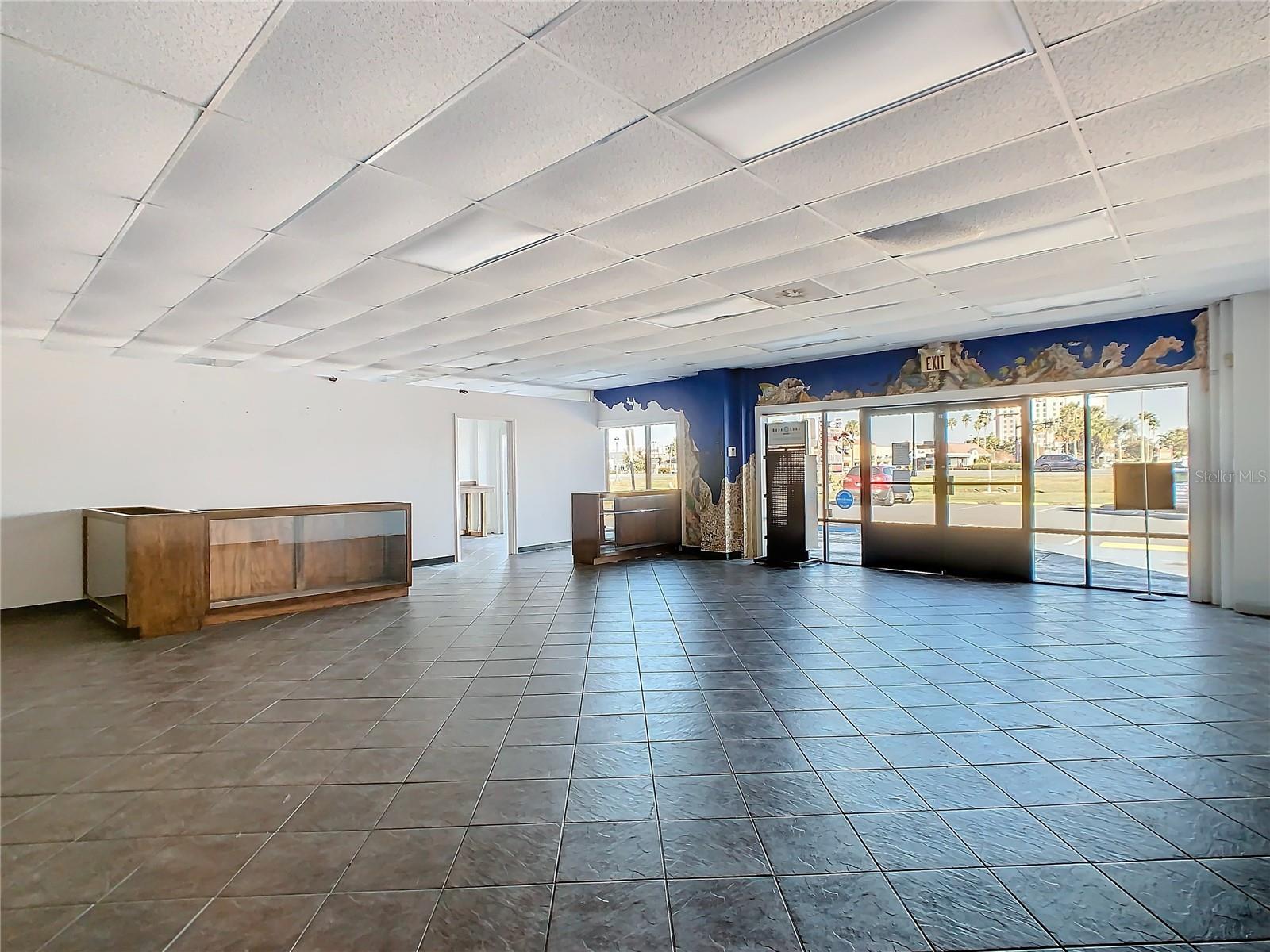 PINE HAVEN - Commercial Lease