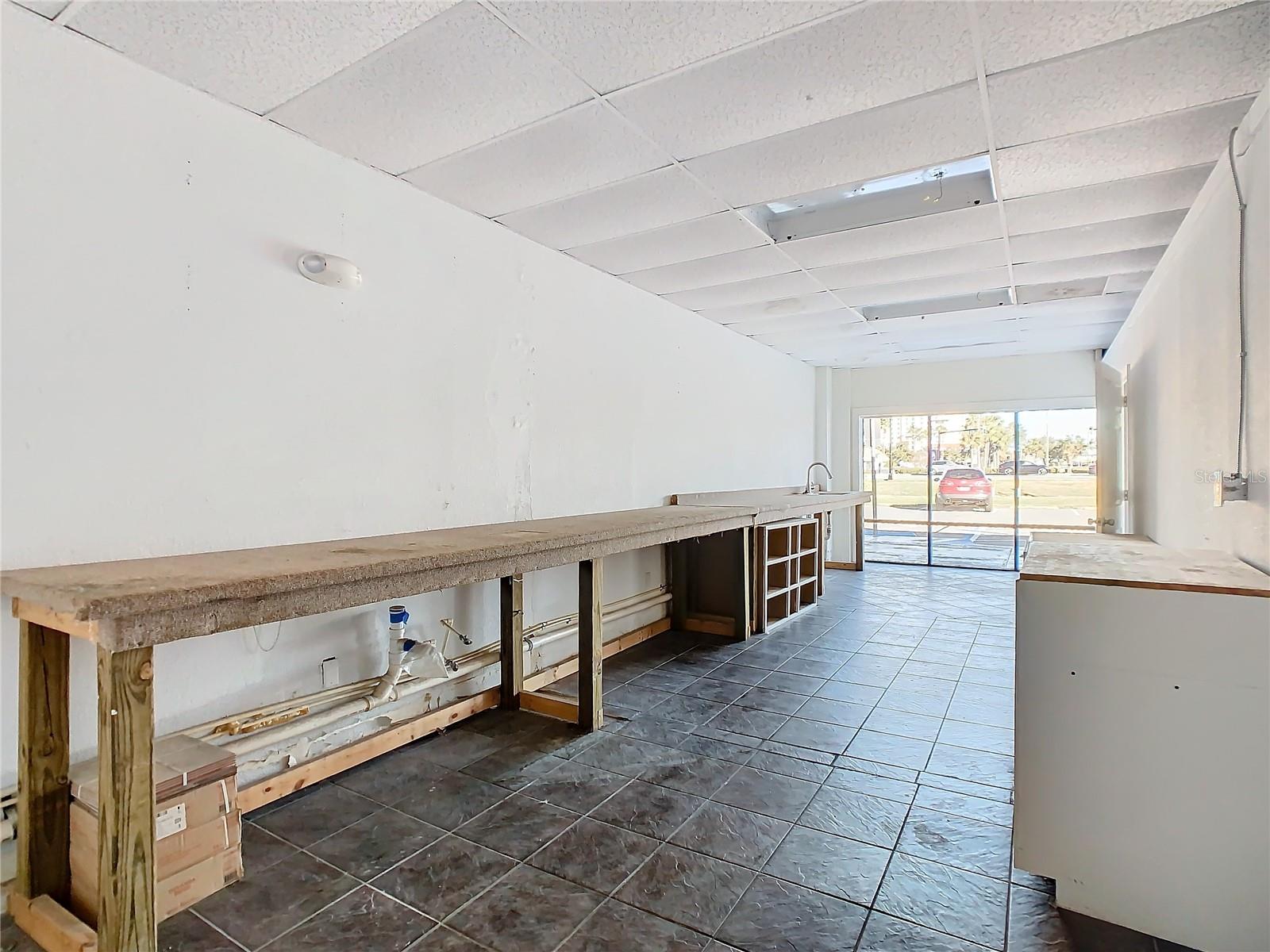 PINE HAVEN - Commercial Lease