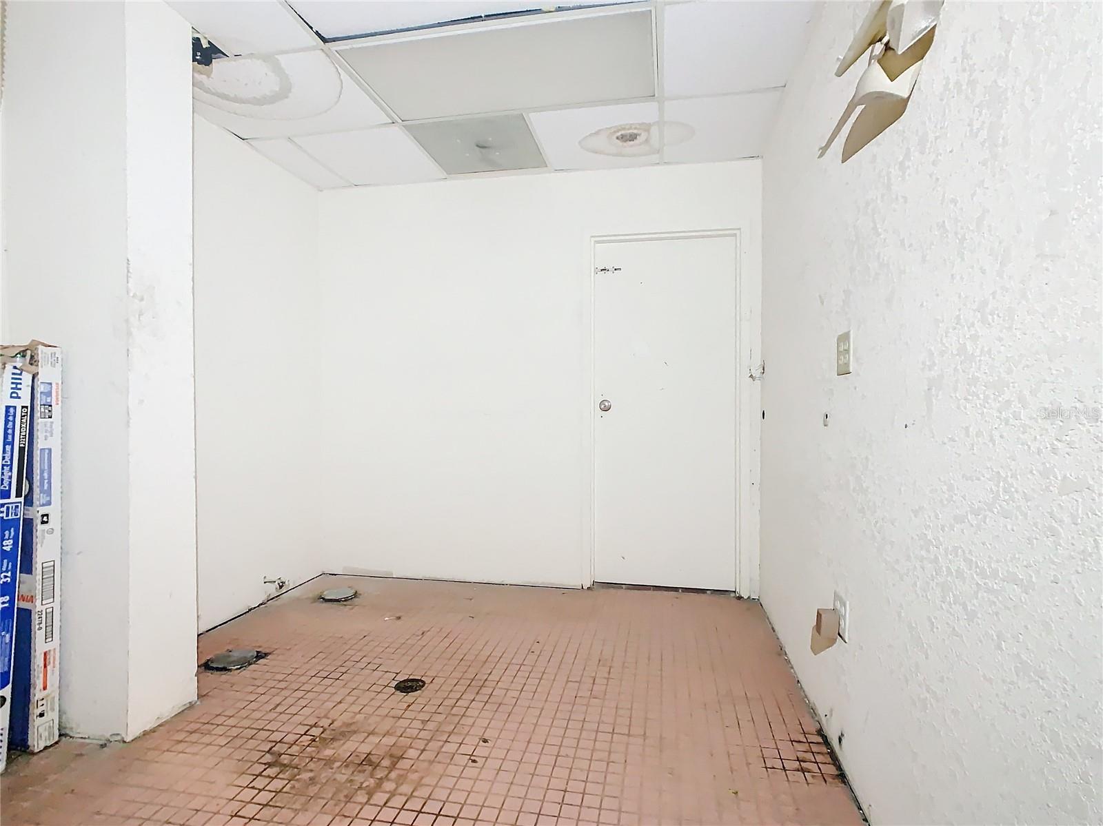 PINE HAVEN - Commercial Lease