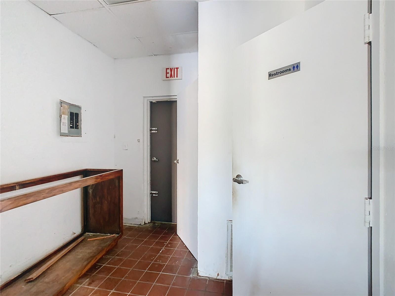 PINE HAVEN - Commercial Lease