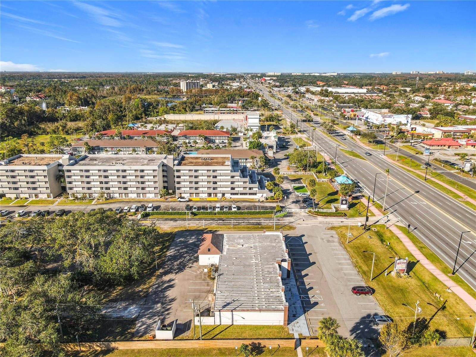 PINE HAVEN - Commercial Lease