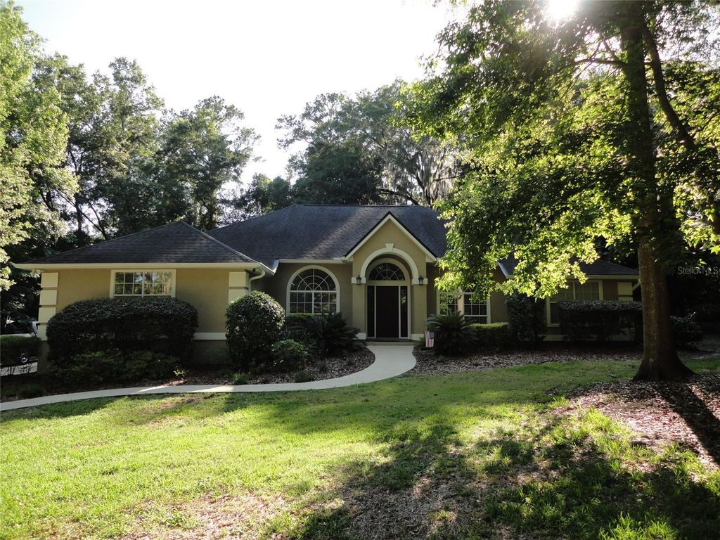 Photo of 1112 NW 58th Terrace, Gainesville, FL 32605 (MLS # GC538402)