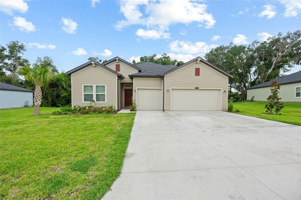 Photo of 19581 SW 77th Place, Dunnellon, FL 34432 (MLS # O6354100)