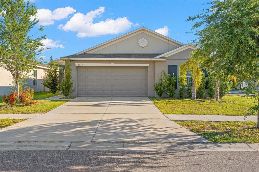 Photo of 6810 Trent Creek Drive, Sun City Center, FL 33573 (MLS # TB8517060)