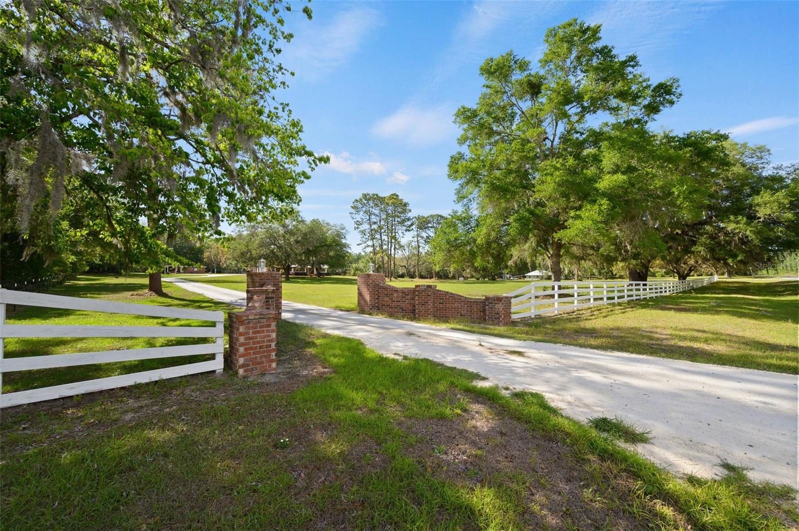 WESTLAKE WOODS SUB - Residential